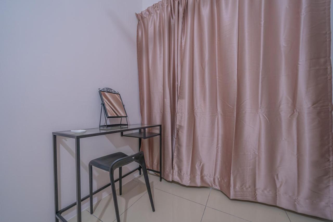 Zen 3-bedroom W Pool 6 Pax - Semarak Pangsapuri Kuala Lumpur