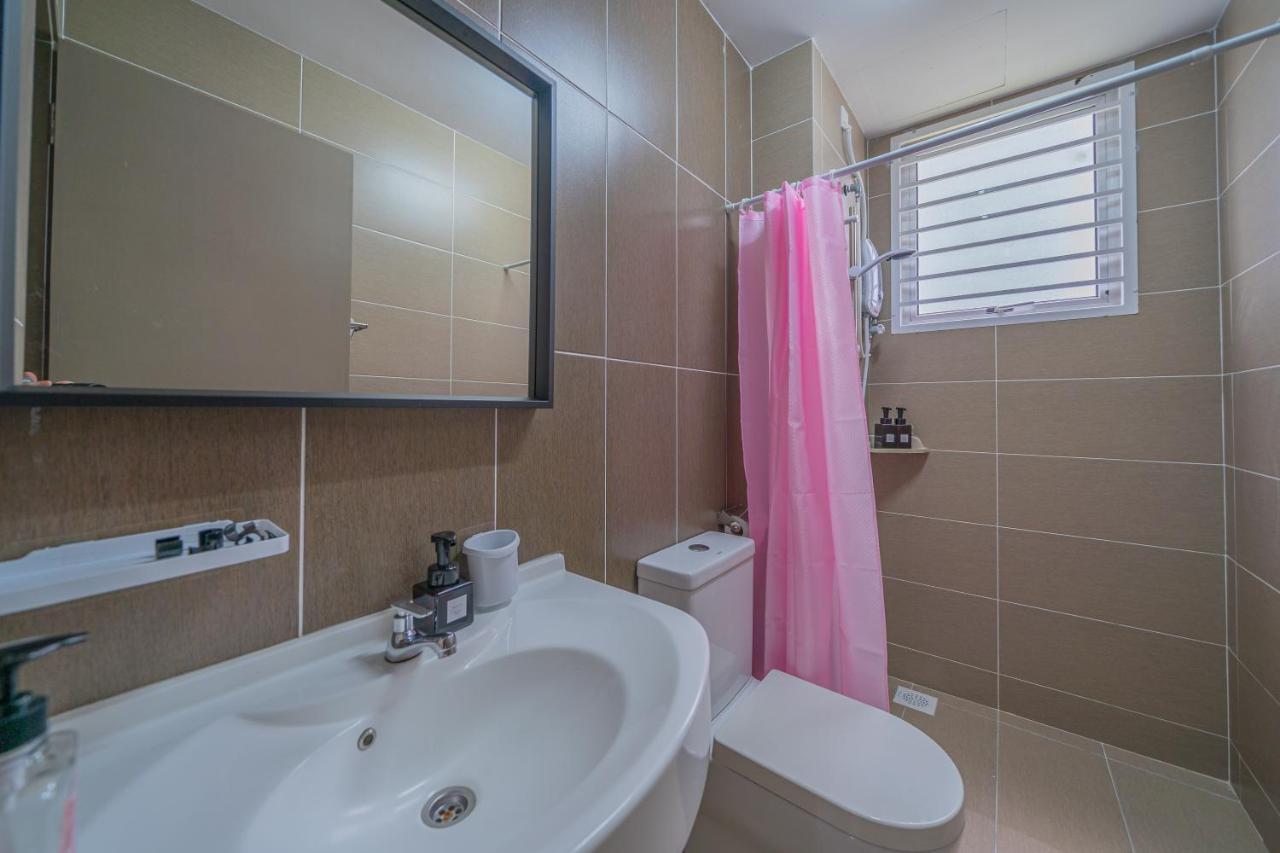 Zen 3-bedroom W Pool 6 Pax - Semarak Pangsapuri Kuala Lumpur