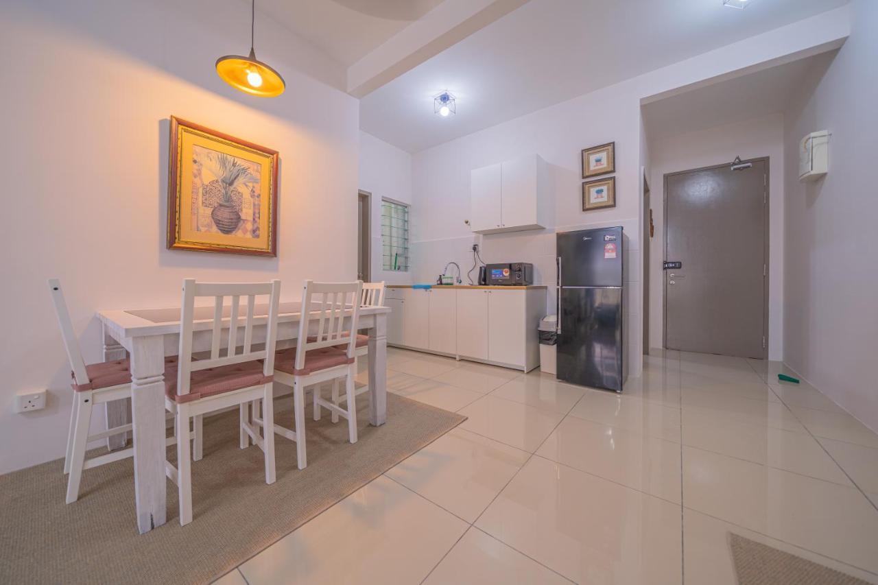 Zen 3-bedroom W Pool 6 Pax - Semarak Pangsapuri Kuala Lumpur